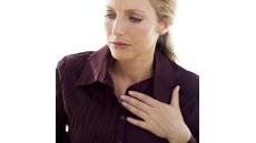 Đau ê ẩm ngực trái có phải bệnh tim không?