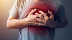 Đau tức ngực trái là biểu hiện bệnh gì? Có nguy hiểm không?